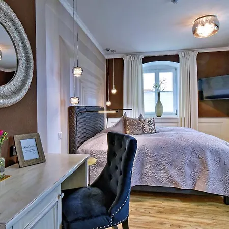Boutique Post Hotel