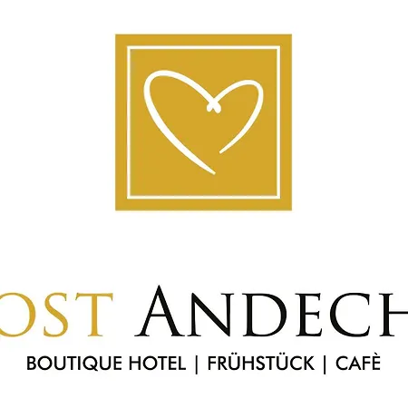 Boutique Post 3*
