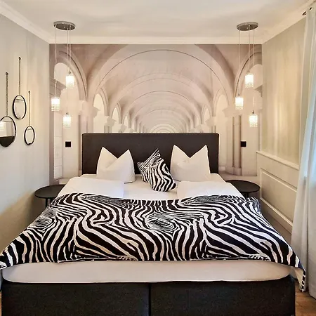 Boutique Post 3* اندشز