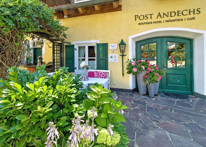 Boutique Post Hotel