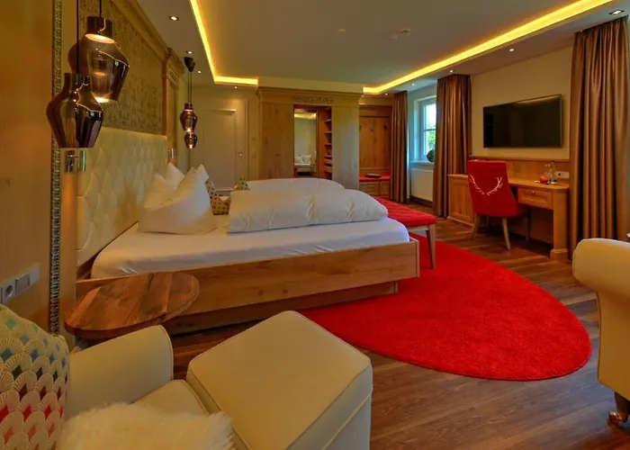 Boutique Post Hotel 3*