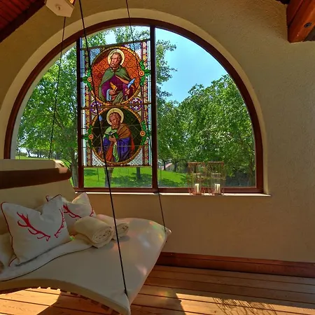 Boutique Post Hotel 3*